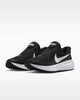 Nike Revolution 8 EasyOn Trainers