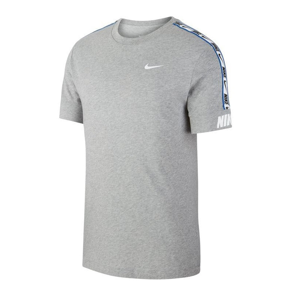 Nike t outlet shirt neck taping