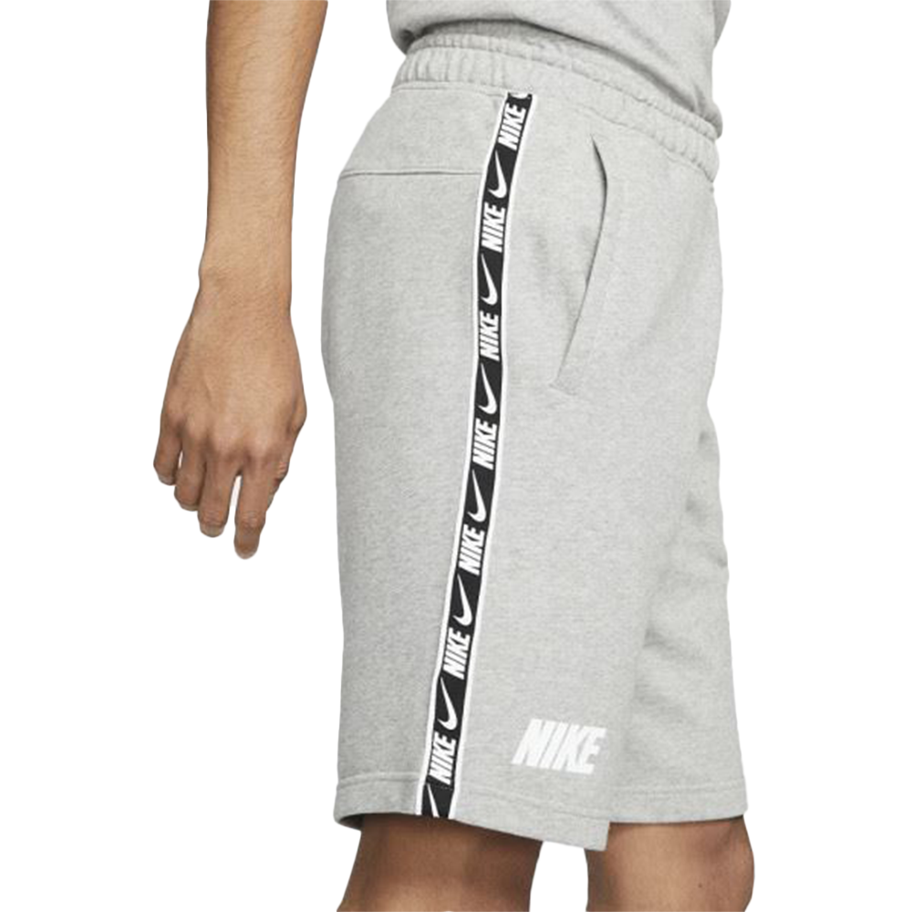 Nike Repeat Fleece hairless Short