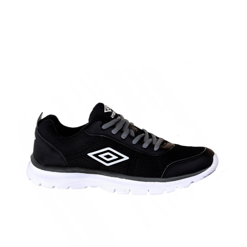 Umbro Black/White Trainers - Main Image