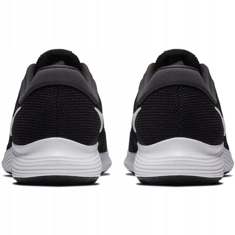 nike run revolution 4 junior trainers